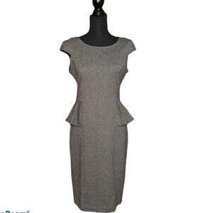 VOIR VOIR Fitted peplum dress